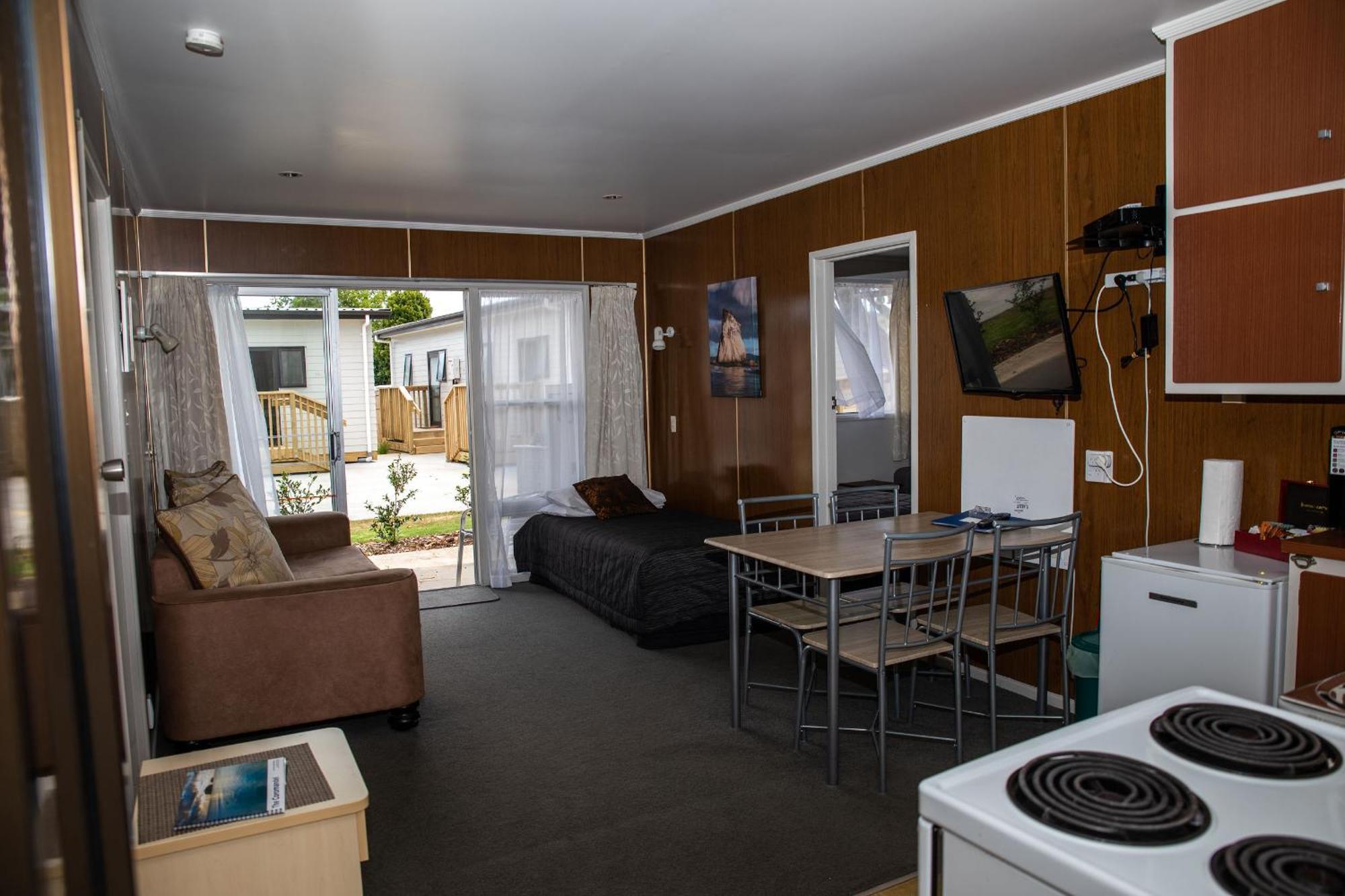 Peninsula Motel Whitianga Exteriör bild
