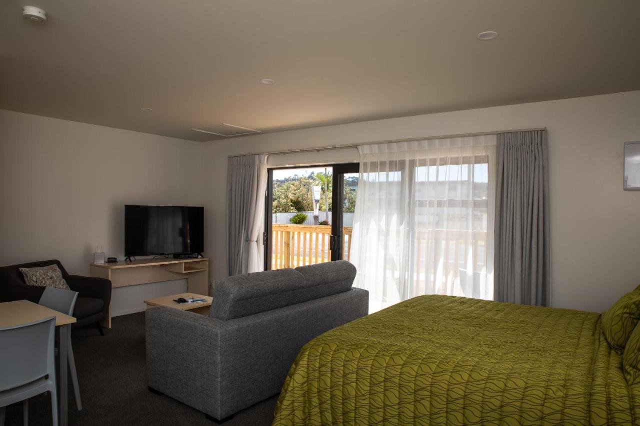 Peninsula Motel Whitianga Exteriör bild